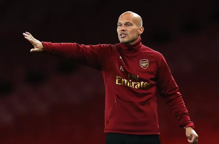 从ck男模过渡到豪门教练永贝里才是人狠话不多的典型