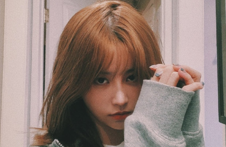 蜜蜂仔直播疯狂暗示韦神?直言在30岁之前想要bb,网友评论笑出声!