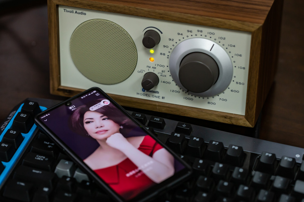 tivoliaudiom1bt蓝牙音箱评测岁月留声音质值回票价