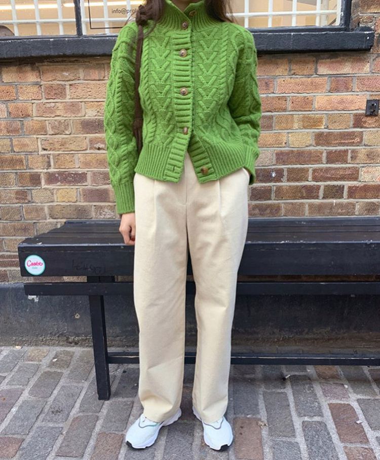 今天穿什么丨圣诞节怎么打扮才多彩,红黄绿穿搭学会了吗