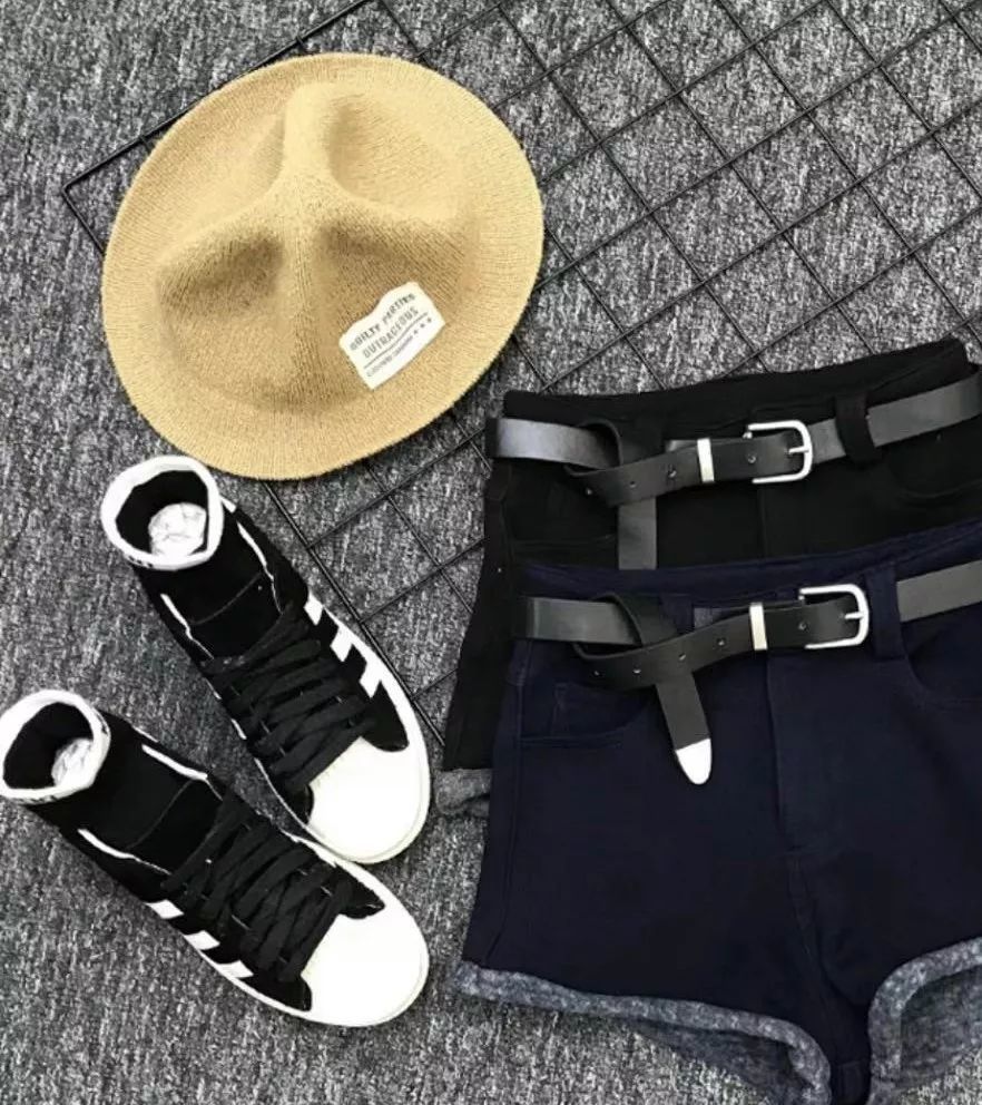 认为南方人不冷 在北方人的眼里 南方人过冬是这样的 冬天穿短袖羽绒