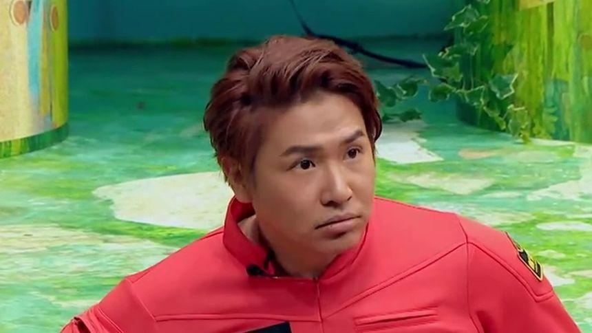 2016年的一天,德云社"钢丝节"专场表演上面,郭德纲第一次将德云社的