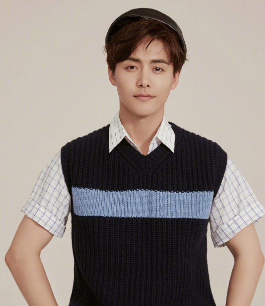 明星马天宇高清图片,清新俊逸品貌非凡,散发迷人魅力