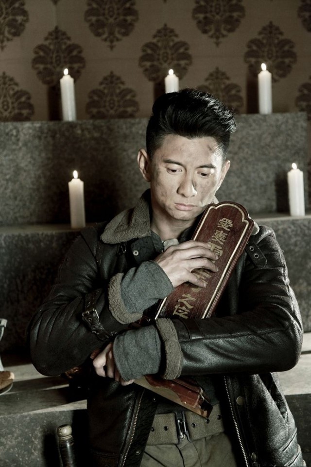 《向着炮火前进》《向着炮火前进》是吴奇隆主演的一部抗日剧,但是