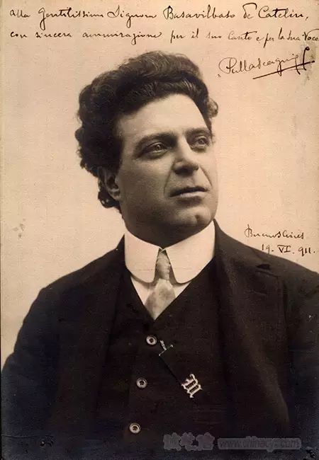 意大利作曲家,指挥家马斯卡尼漫像