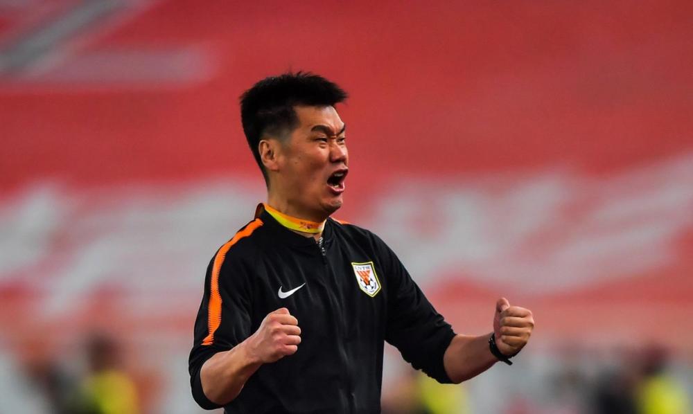 中超最佳官宣山东鲁能主帅蝉联最佳教练广州恒大外援mvp