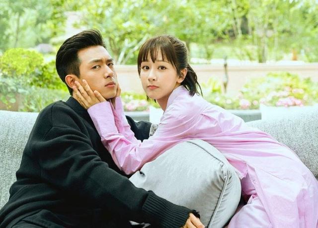 亲爱的,热爱的|《亲爱的，热爱的》一周年，李现新剧再曝光，国民造型太正气