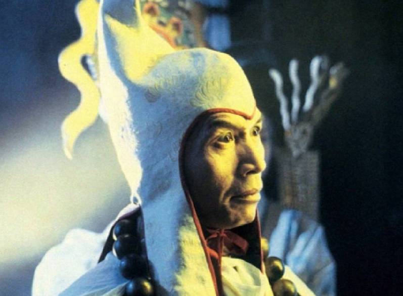 他47岁出道,有胡子是正派,没有胡子是反派,"千面如来"当之无愧!