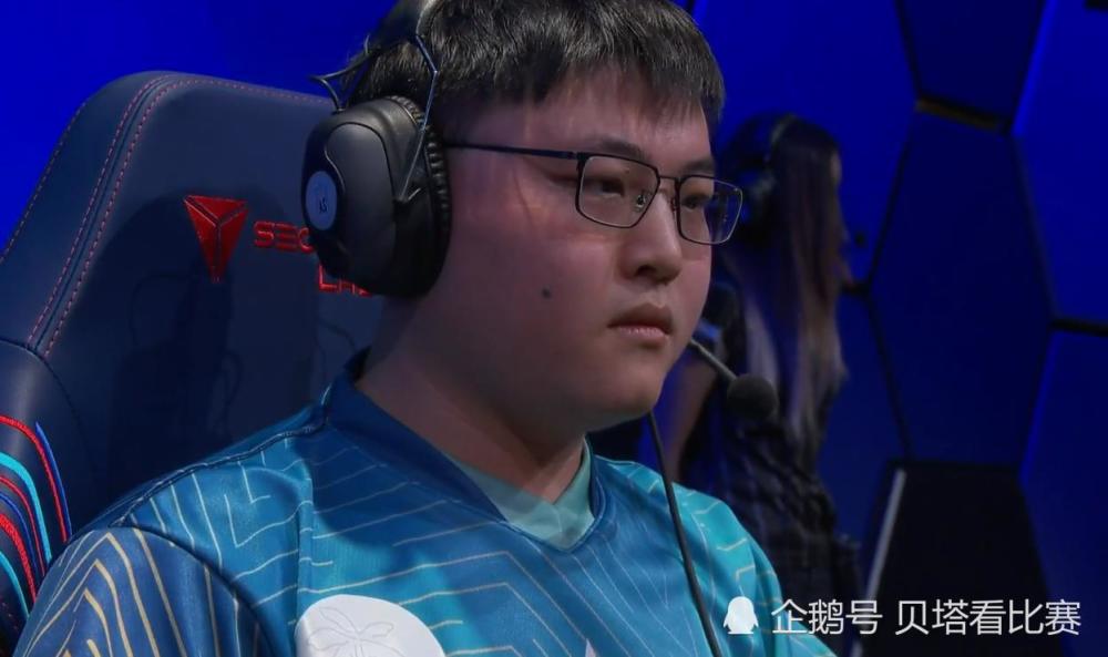 无敌吸血 Uzi有惊无险击败levi 成功晋级全明星solo决赛 腾讯新闻