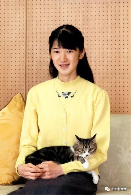 天皇的女儿成年啦,她这18年真是被黑得不轻_腾讯新闻