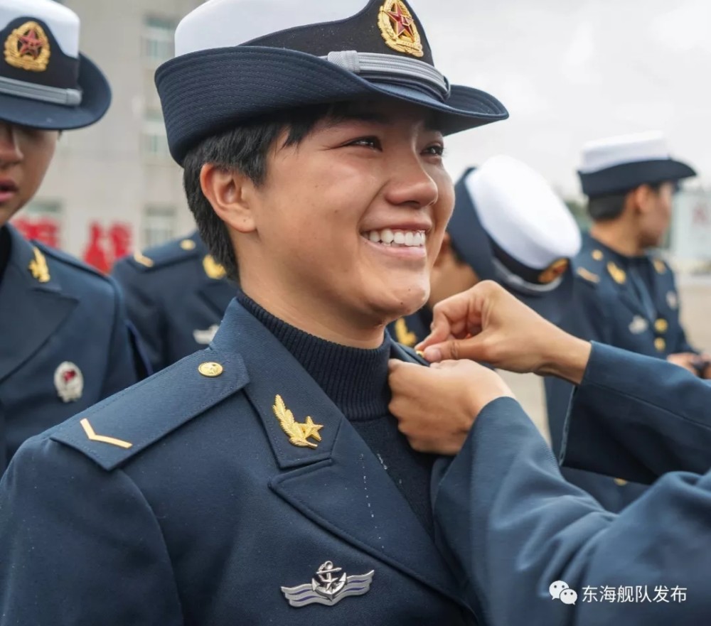 水兵笑容可以有多美看完你就知道了