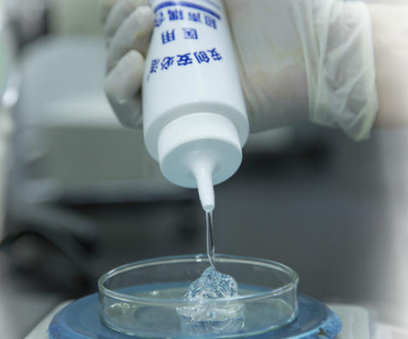 做b超时医生涂的"透明胶体"是啥?说出来你可能不信,趁早了解下