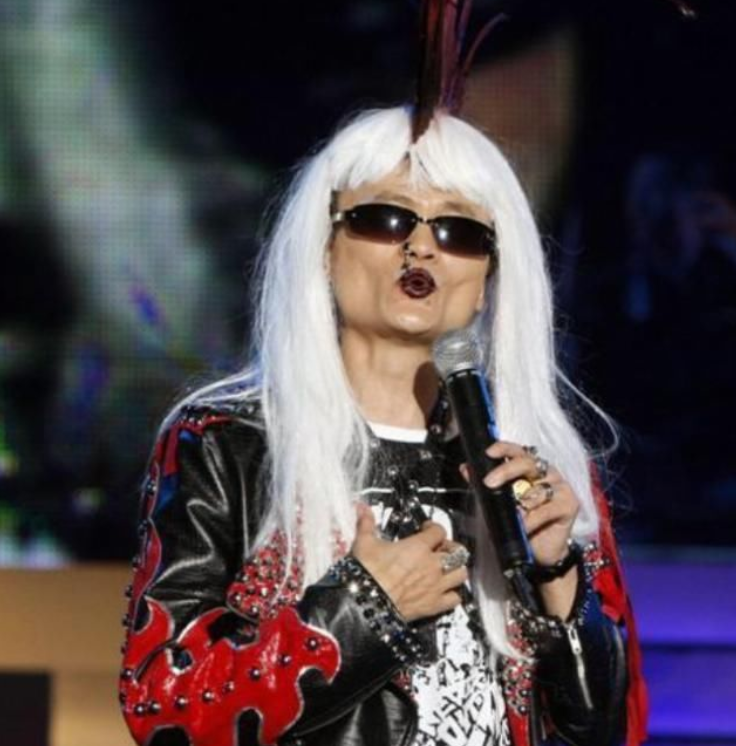 马云新技能:指挥乐队,真的是多才多亿呀,让人羡慕