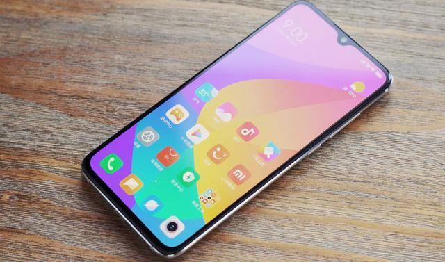 最后聊聊这款仅有千元价位的小米cc9e亮点,也是当代年轻人最看重的