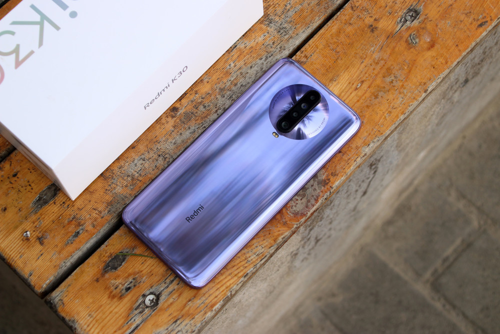 小米6钉子户都忍不住换机了redmik30确实非常的香
