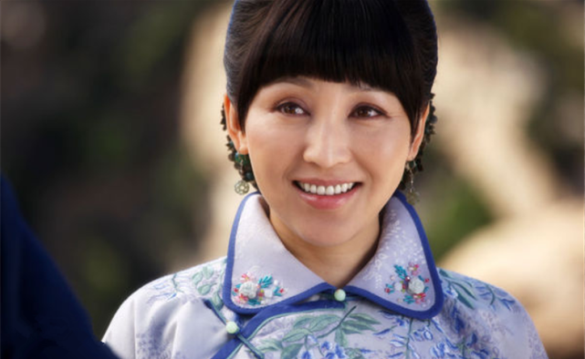 比如《娘道》,《打狗棍》,《铁梨花》等,都会想起剧中的岳丽娜扮演的