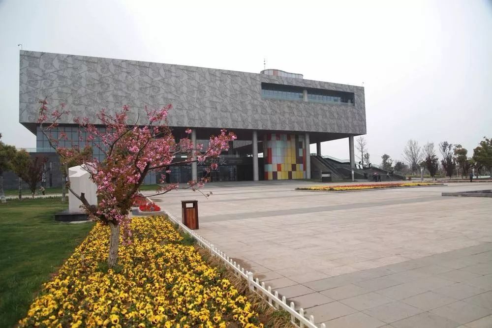 徐州美术馆-沈广隆宝剑国大师作品展