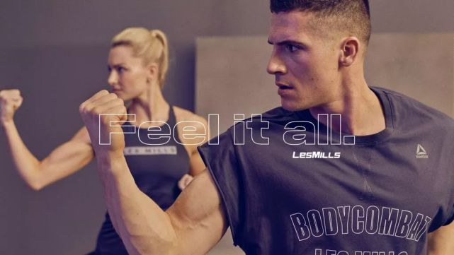 1,700次卷腹的效果,在一堂bodycombat上就能实现|卷