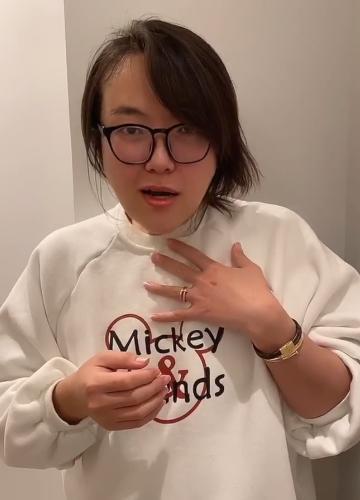 浪胃仙自称上学时是校草,本以为是在吹牛,看到18岁旧照被打脸