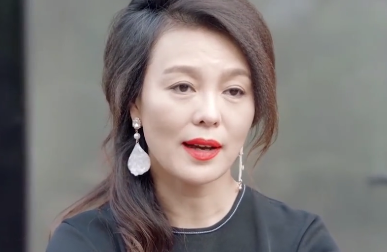 影剧有温度,雨夜有态度,大家好,我是人胖不想减肥,人丑没有人追的小编