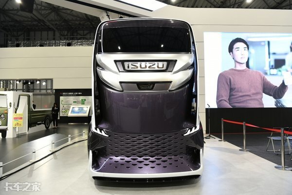 东京车展大修概念卡车 三菱实用丰田舒适 鲨鱼造型的它惊艳全场 腾讯新闻