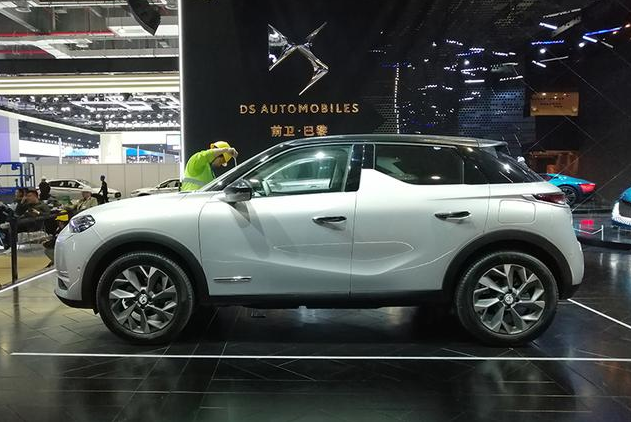 法系设计师已经尽力了可惜这车在中国再难买到比铃木还难