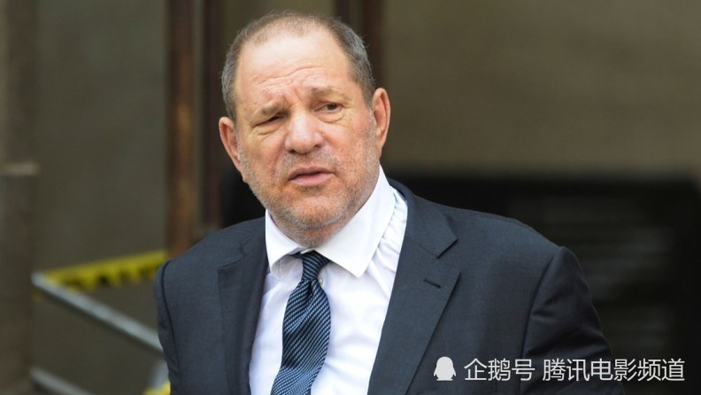 好莱坞大亨陷性丑闻后用钱摆平