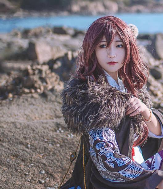 《剑网三》游戏人物cosplay,身穿古装的小姐姐优雅迷人