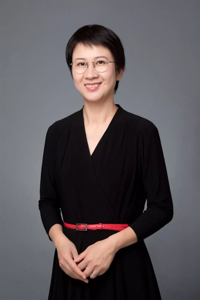 中国家庭教育学会副会长 著名文化学者 北京师范大学教授 博士生导师