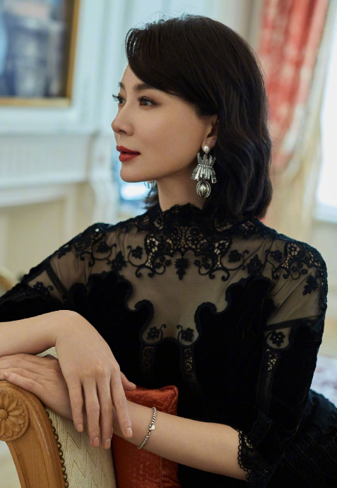 陈数时尚写真大片温婉大气魅力十足