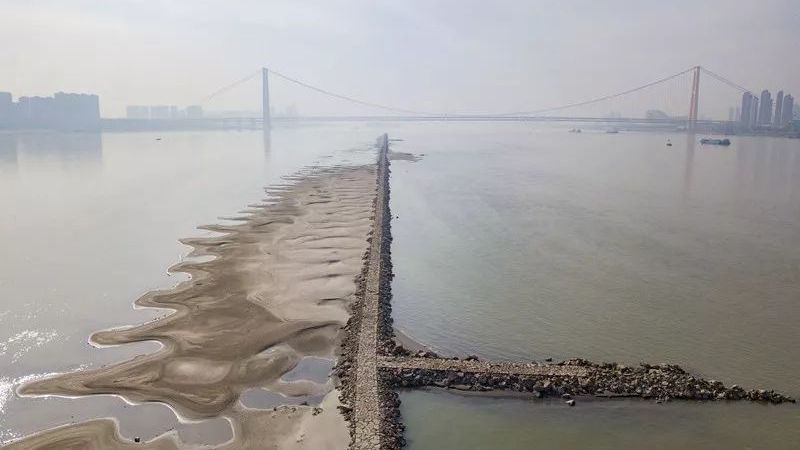 一起来看看长江的江底的样子