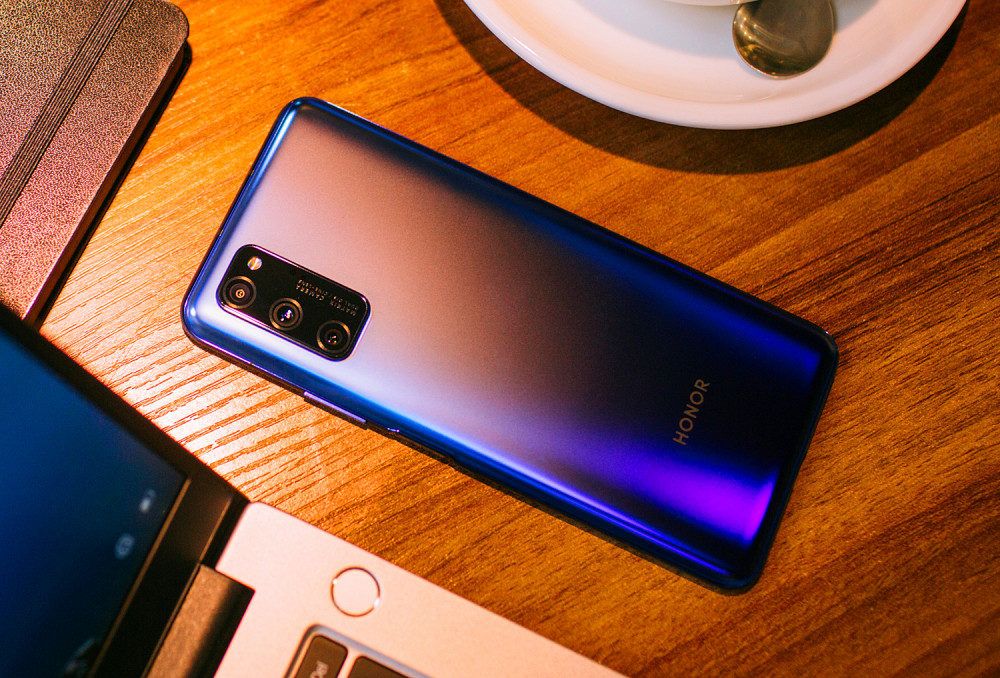 曾不被看好的荣耀v30如今依旧被吐槽到底做错了什么