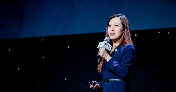 亚马逊中国副总裁,亚马逊全球开店亚太区负责人戴竫斐(cindy tai)表示