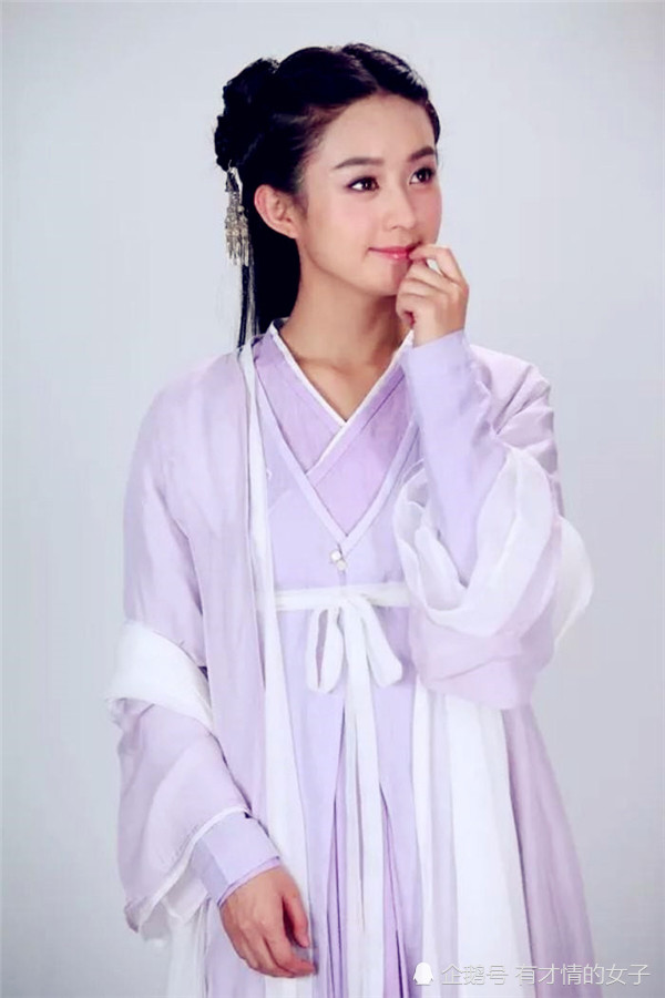 所以大家觉得,被《花千骨》剧组淘汰的3套衣服,哪一套