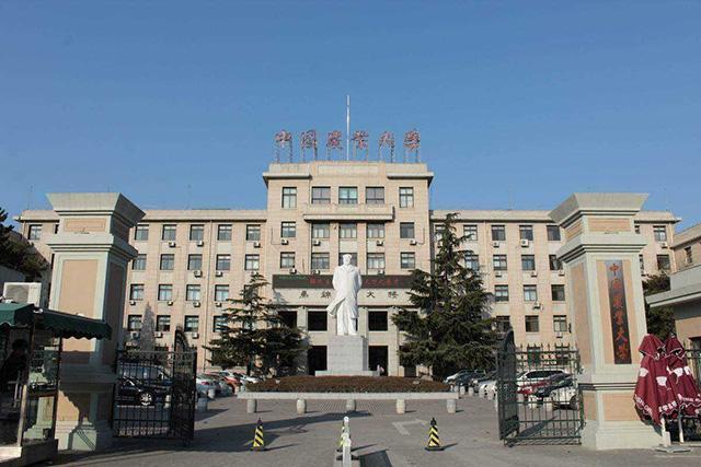 全国农业类大学排名_申城上线“排名荭”新草莓:“一红到底”且只卖1天