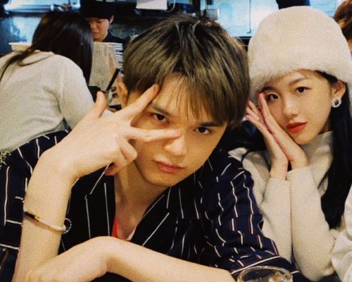 阿沁才分手26天就传出新恋情,与男友微博秀恩爱,刘阳会怎么想