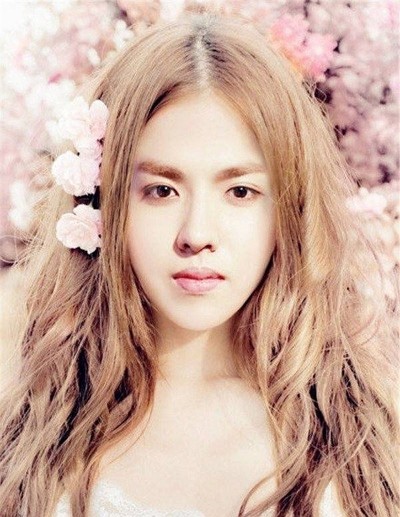 吴亦凡女装亮相意外惊艳,网友:"是心动的感觉"