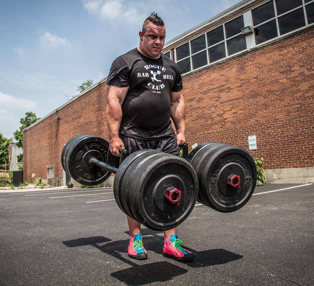 健身时增肌整体力量的三大动作,有一个在健身房里很罕见