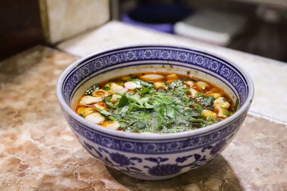 而葫芦头遇上泡馍,呈现的是1 1>2的效果.