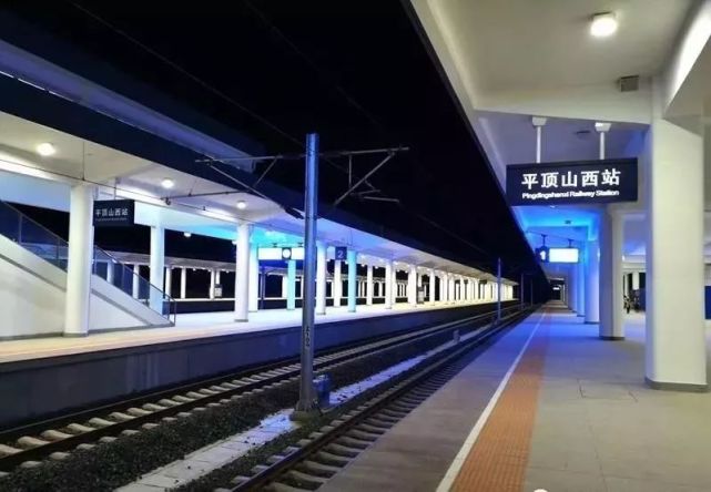 高铁站初体验之回家的诱惑