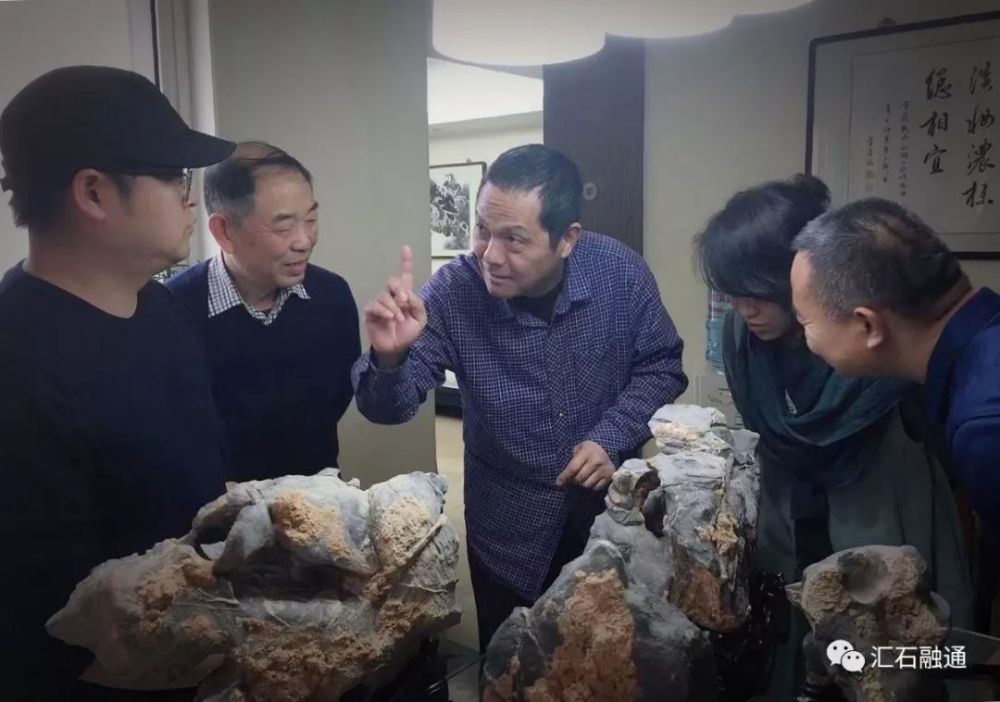 体悟津味厚重、深邃、古拙、清雅的赏石文化