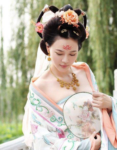回顾十宗罪经典台词奶奶是小孩子童年的太阳是成年人回首往事的怀念