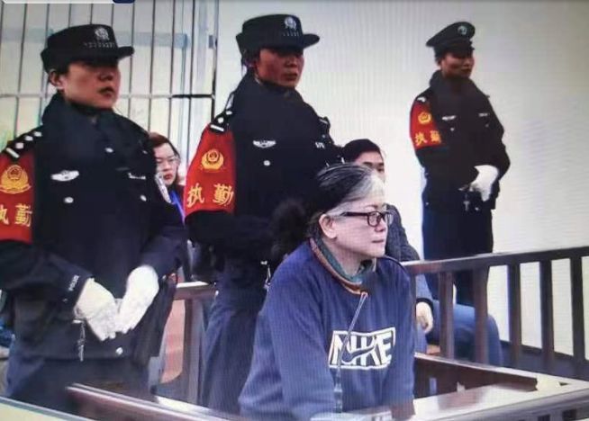 孙小果,被执行死刑_腾讯新闻