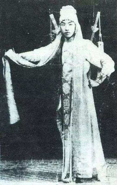 百年敏腔寄相思李正敏白蛇传思凡