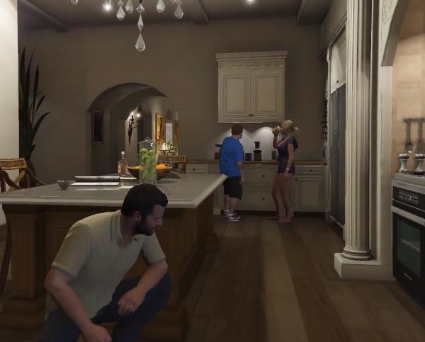 《gta5》麦克在家偷偷观察姐弟俩会怎样?r星果然不简单!