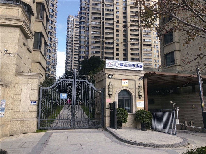 市区某小区侧门安装有人脸识别门禁系统人脸识别门禁系统进入温州多个