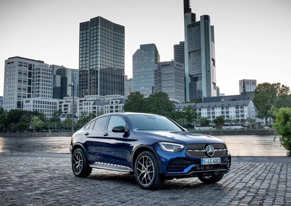 引战轿跑suv 宝马x4与奔驰glc coupe选择谁最合适?