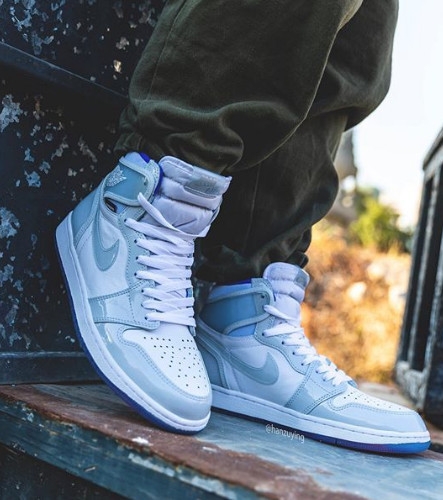 一波未平一波又起aj1赛车蓝上脚谍照释出