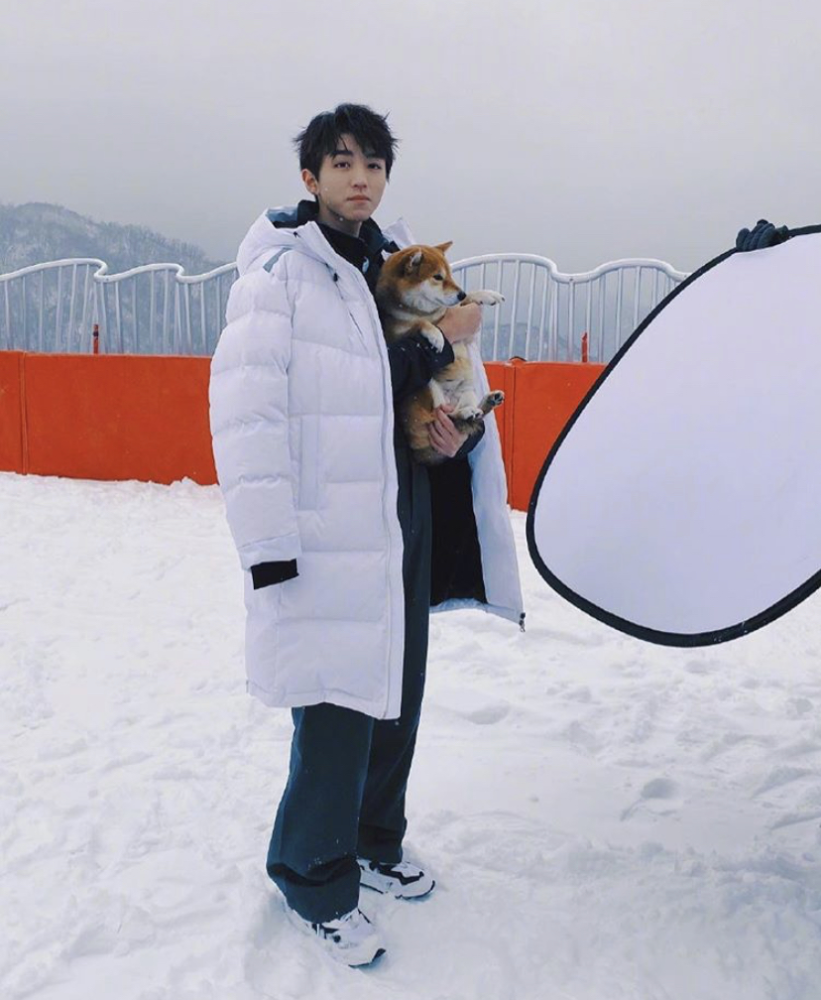 (图片来源:王俊凯官方ins)