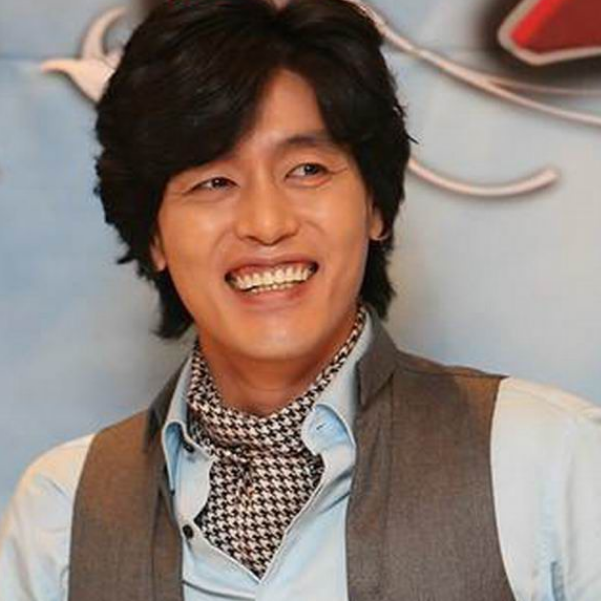 崔成国韩国男演员